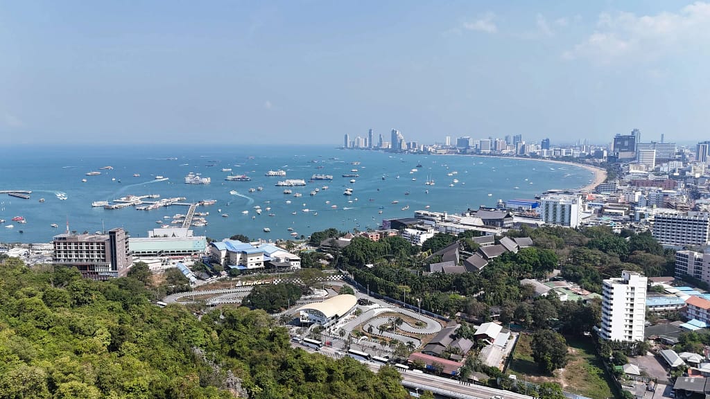 Buy condo in Pattaya Pratumnak